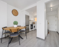 Resale - Apartment / Flat - Punta Prima