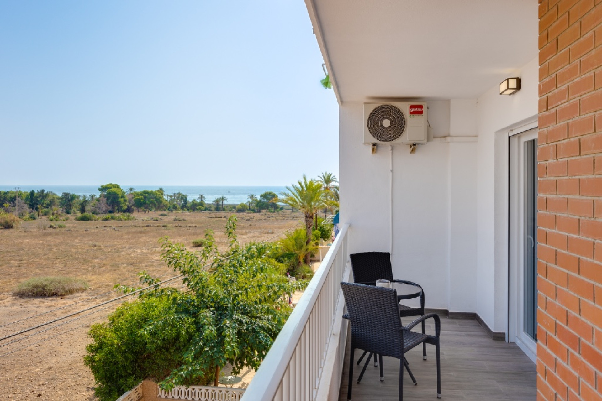 Resale - Apartment / Flat - Punta Prima