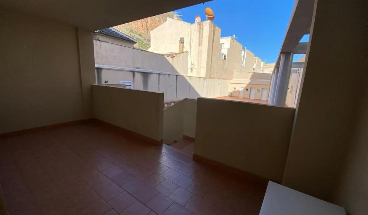 Resale - Apartment / Flat - Redován - PUEBLO