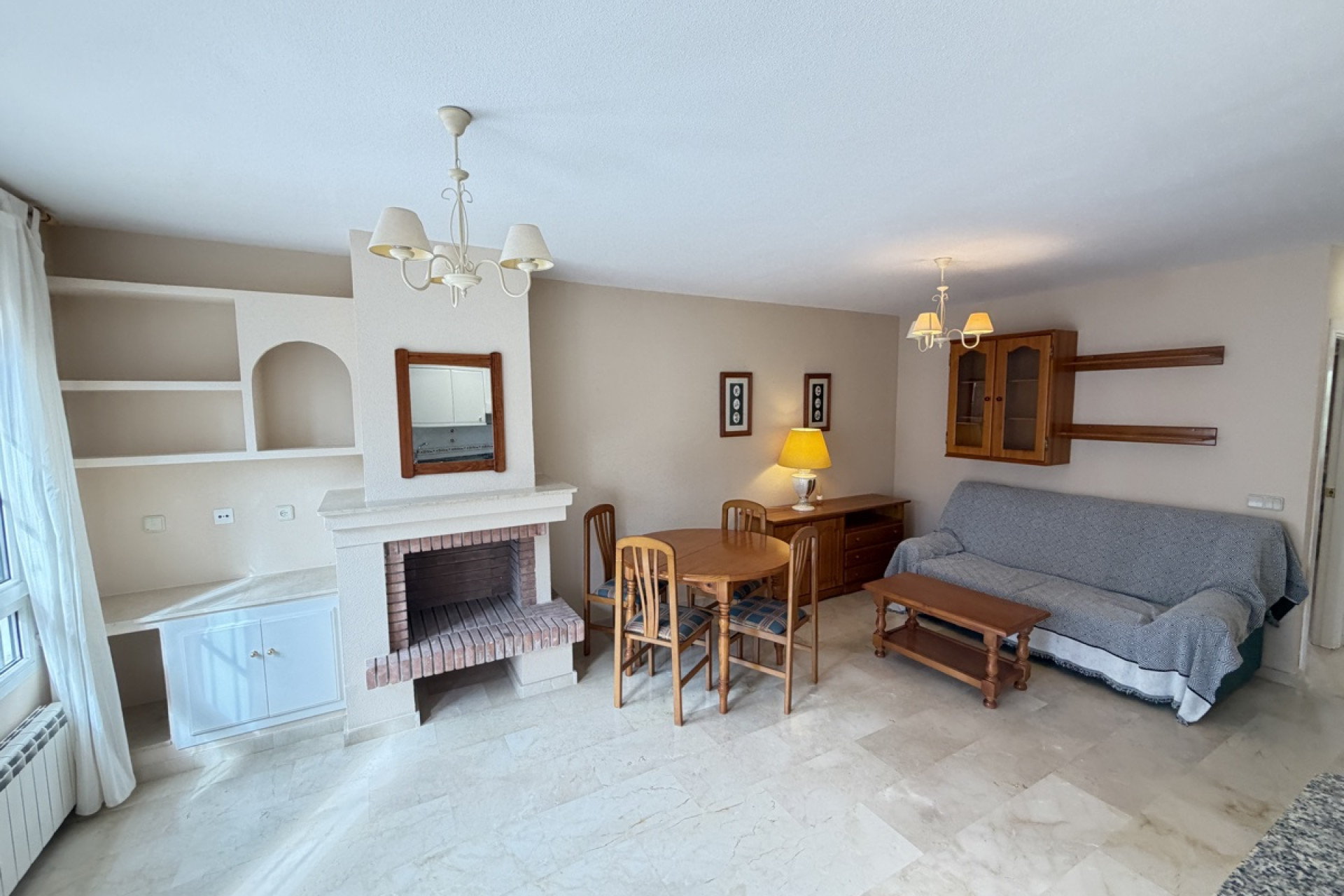 Resale - Apartment / Flat - Rioja
