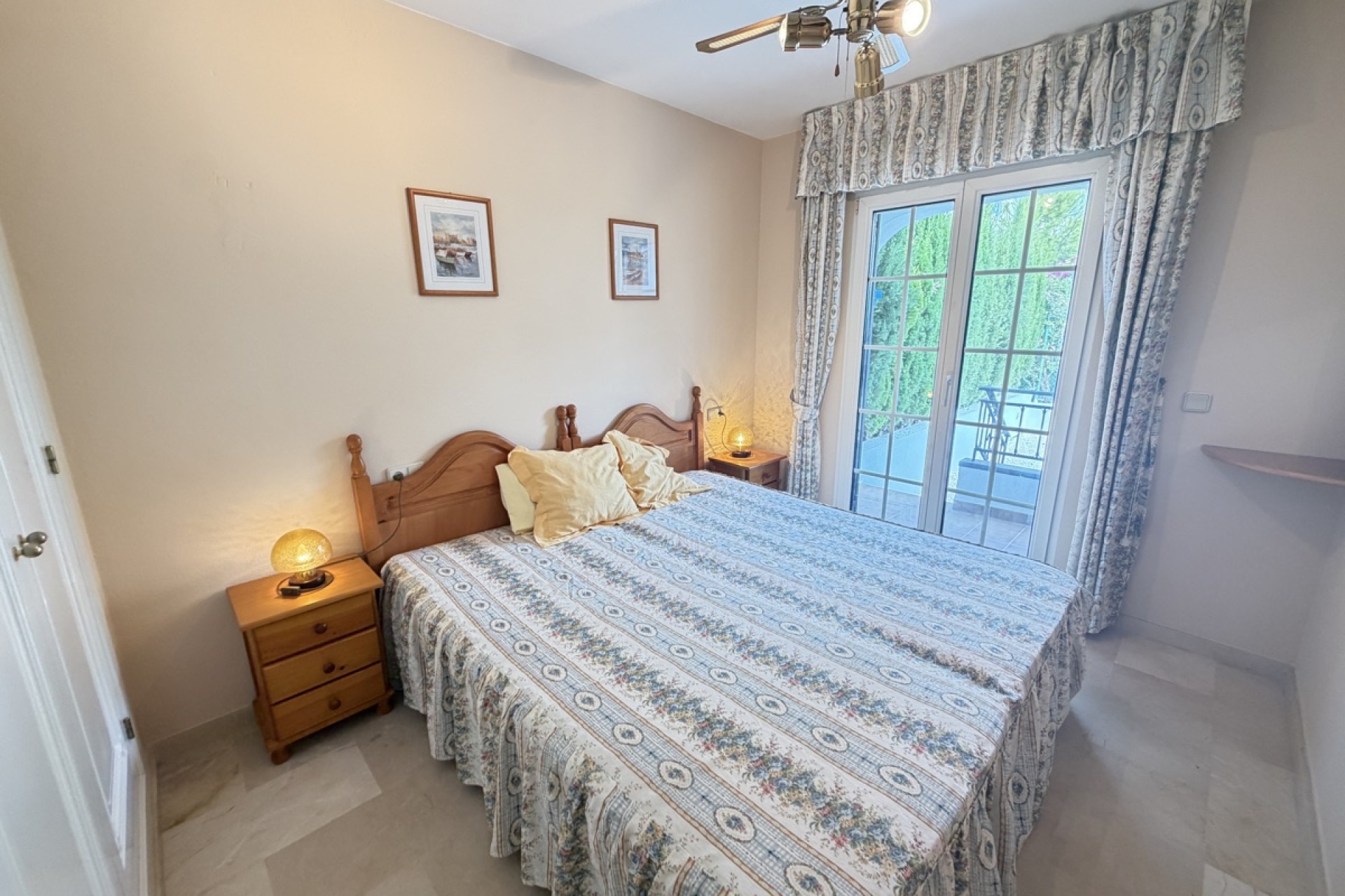 Resale - Apartment / Flat - Rioja