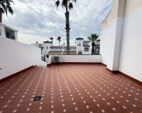 Resale - Apartment / Flat - Rioja