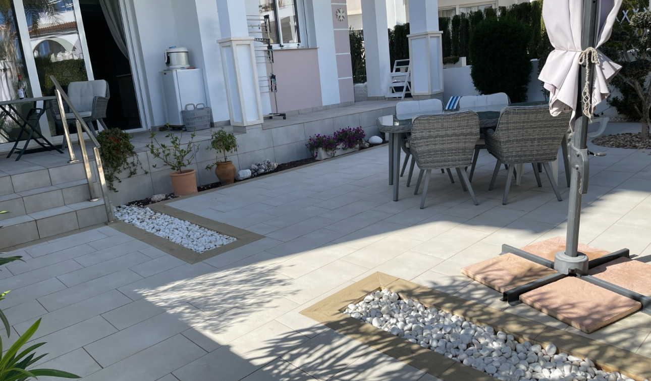 Resale - Apartment / Flat - Rojales - Ciudad Quesada