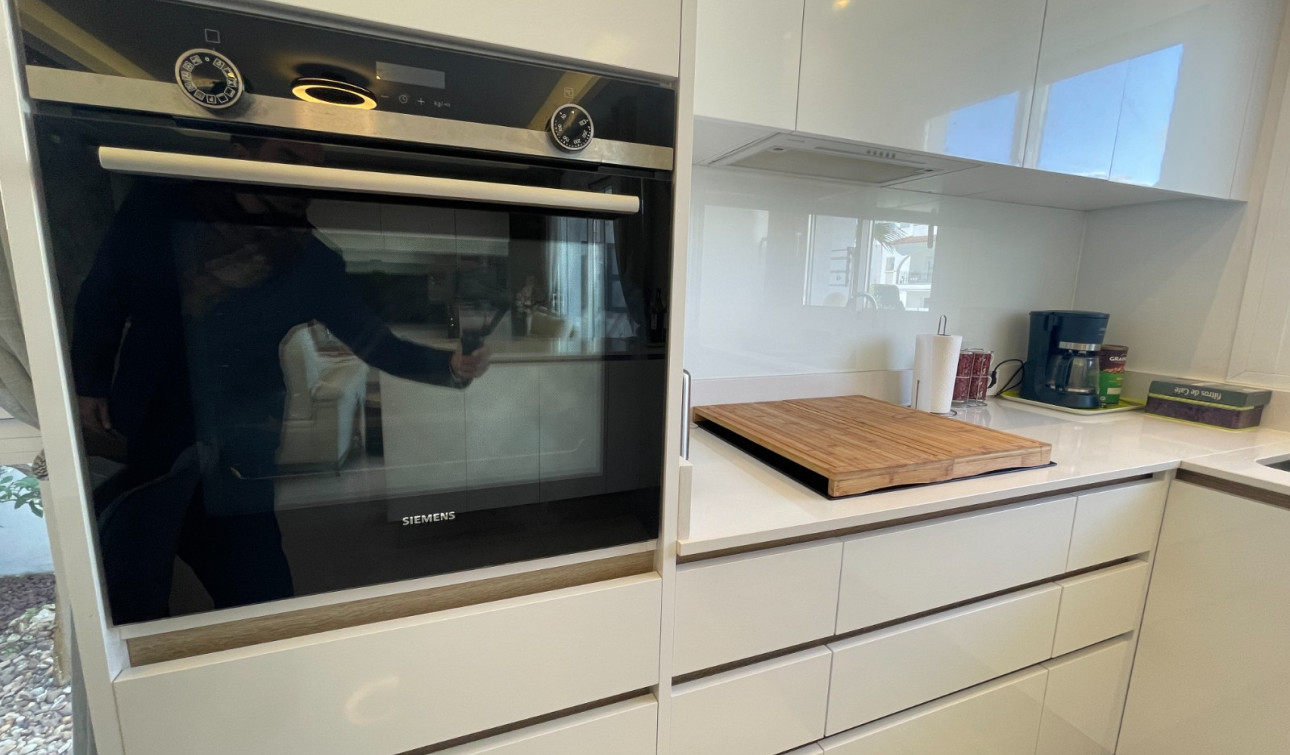 Resale - Apartment / Flat - Rojales - Ciudad Quesada