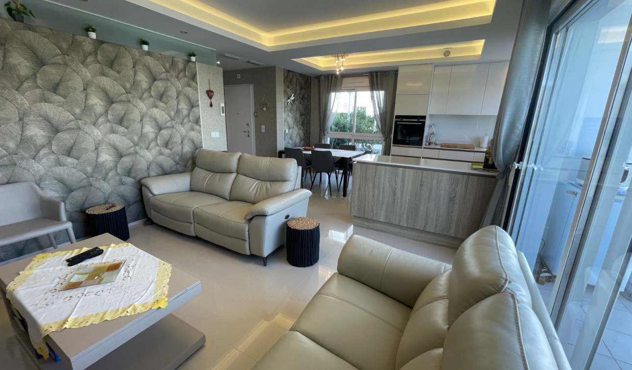 Resale - Apartment / Flat - Rojales - Ciudad Quesada