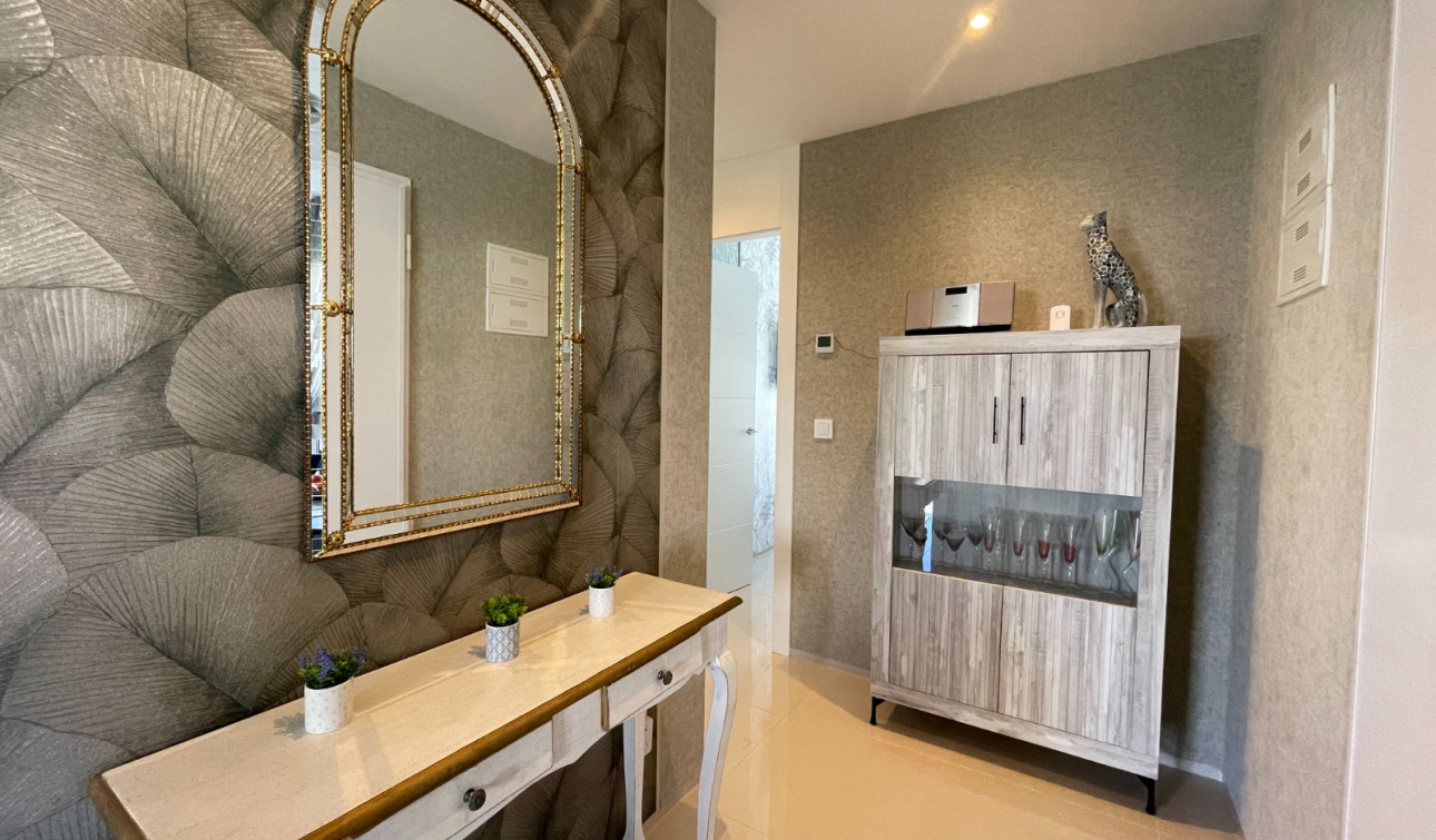 Resale - Apartment / Flat - Rojales - Ciudad Quesada