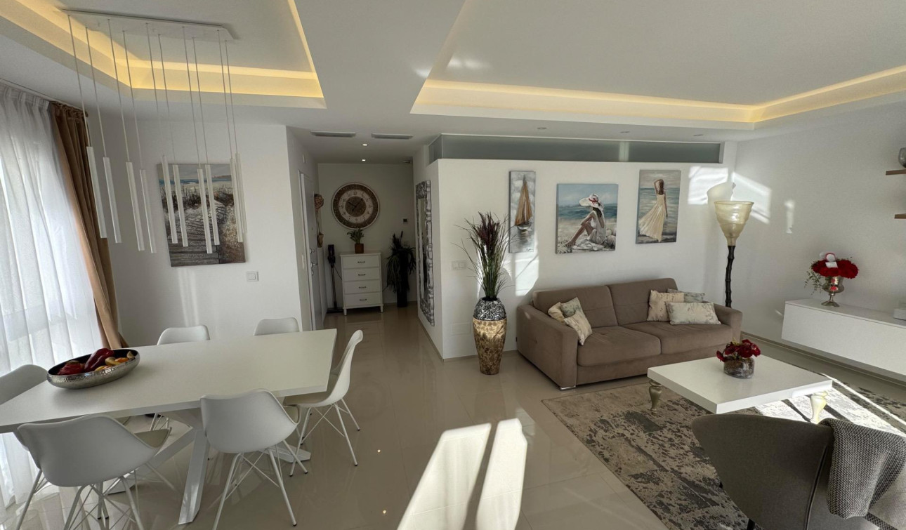 Resale - Apartment / Flat - Rojales - Cuidad Quesada