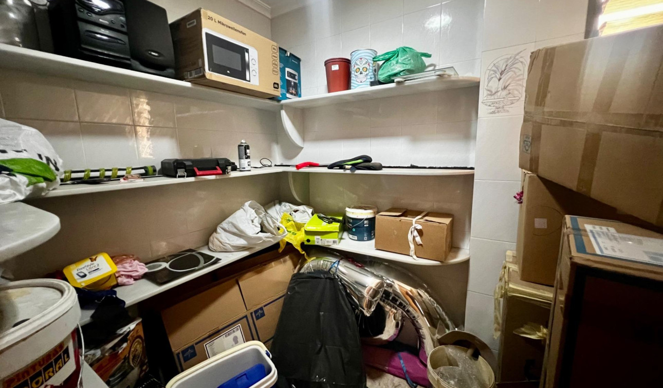 Resale - Apartment / Flat - Rojales