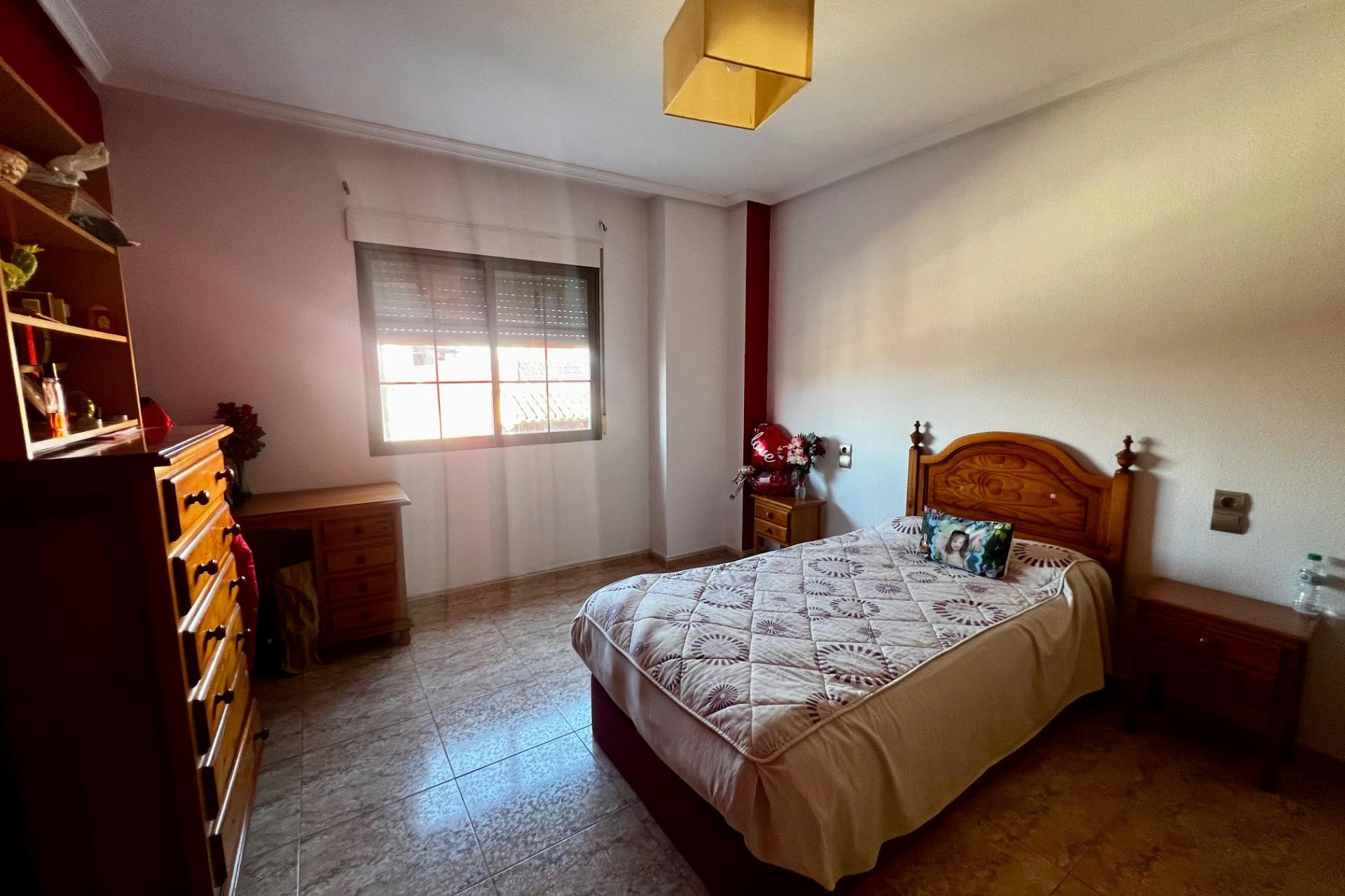 Resale - Apartment / Flat - Rojales