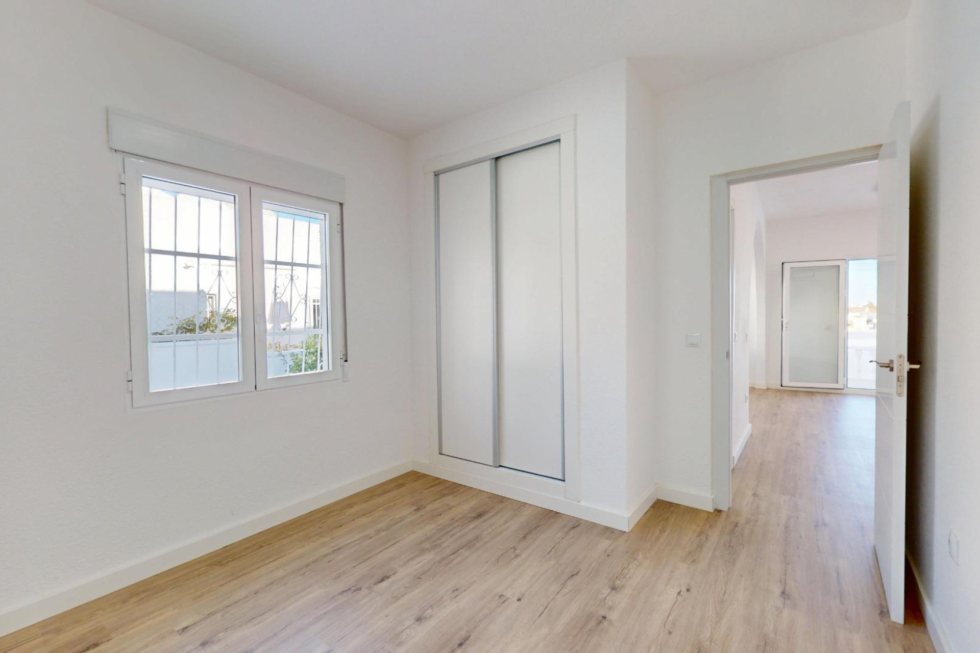 Resale - Apartment / Flat - San Miguel de Salinas - BLUE LAGOON