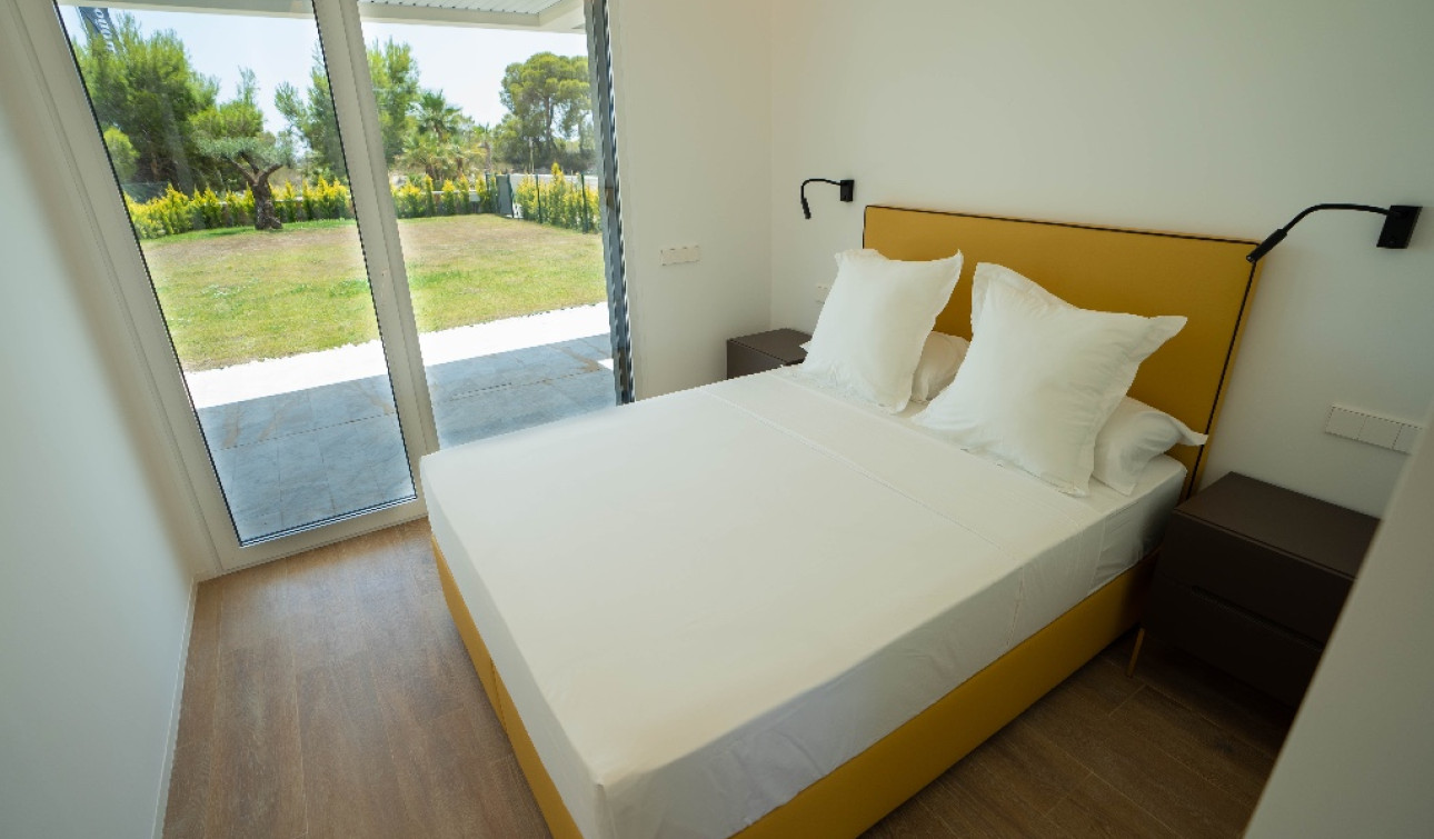 Resale - Apartment / Flat - San Miguel de Salinas - Las Colinas Golf