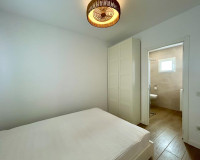 Resale - Apartment / Flat - San Miguel de Salinas - Las filipinas