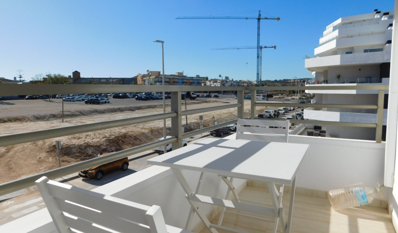 Resale - Apartment / Flat - San Miguel de Salinas - San Miguel Salinas