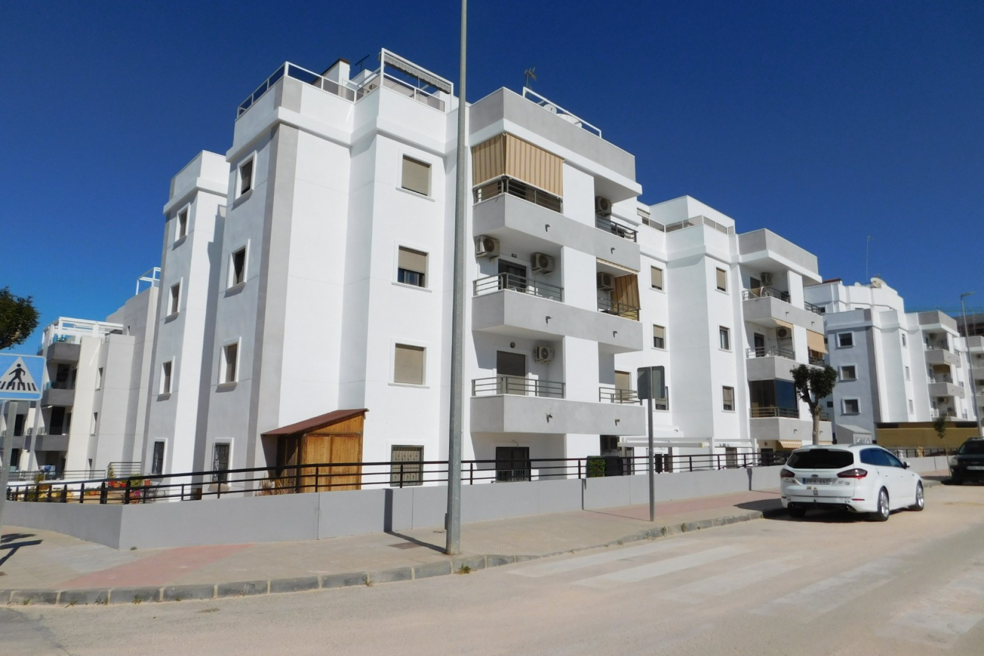 Resale - Apartment / Flat - San Miguel de Salinas - San Miguel Salinas