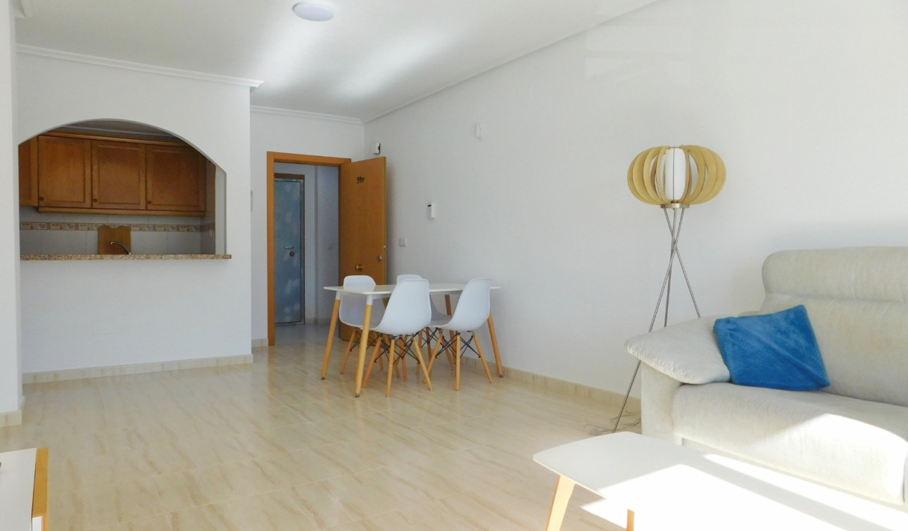 Resale - Apartment / Flat - San Miguel de Salinas - San Miguel Salinas