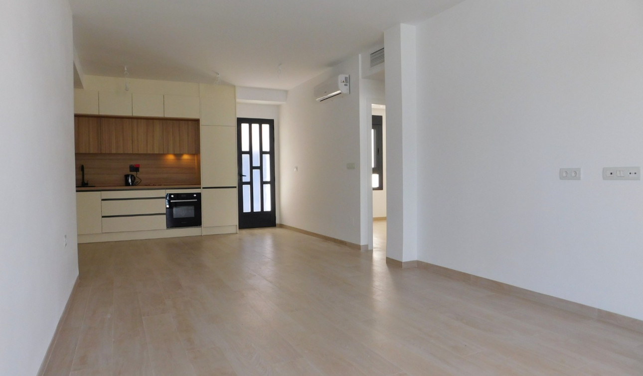 Resale - Apartment / Flat - San Miguel de Salinas - San Miguel Salinas