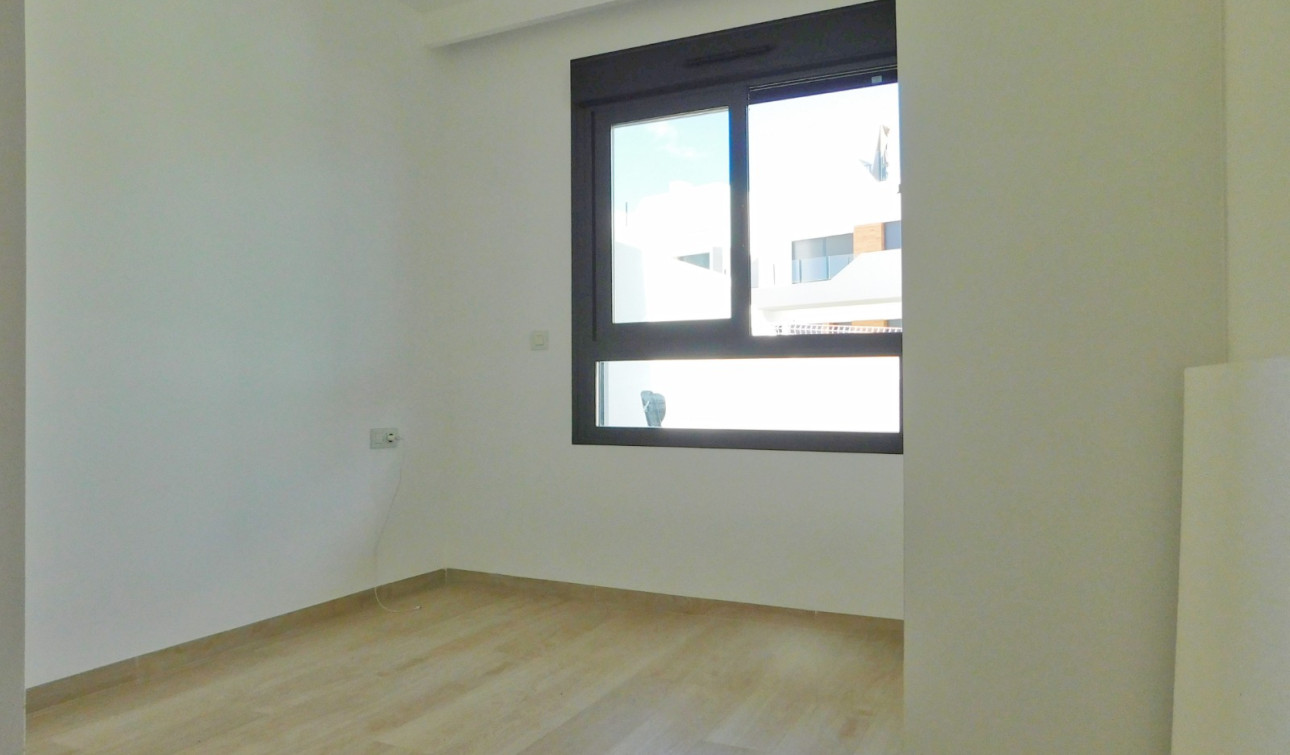 Resale - Apartment / Flat - San Miguel de Salinas - San Miguel Salinas
