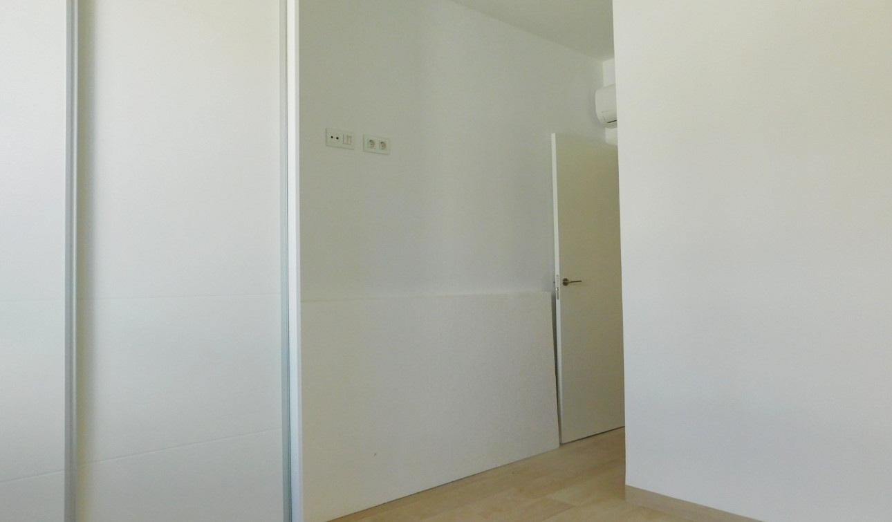 Resale - Apartment / Flat - San Miguel de Salinas - San Miguel Salinas