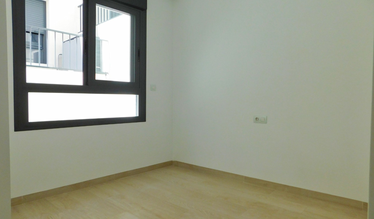 Resale - Apartment / Flat - San Miguel de Salinas - San Miguel Salinas