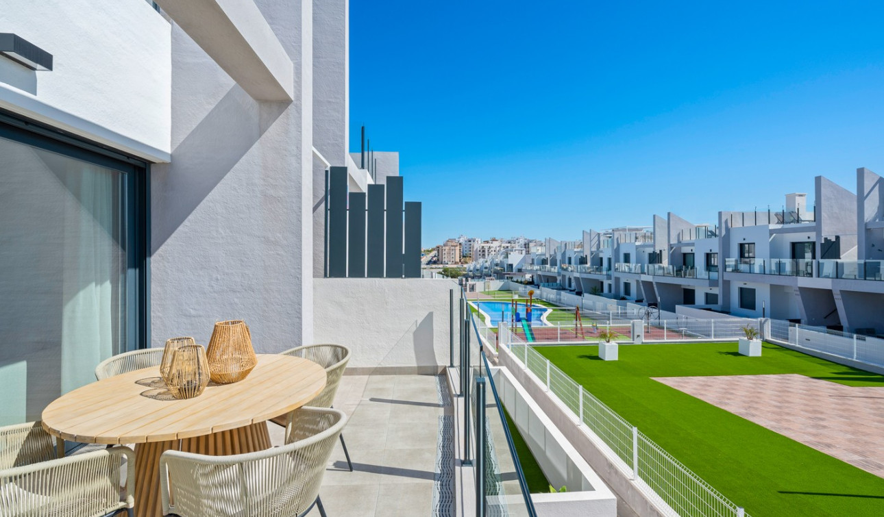 Resale - Apartment / Flat - San Miguel de Salinas - San Miguel