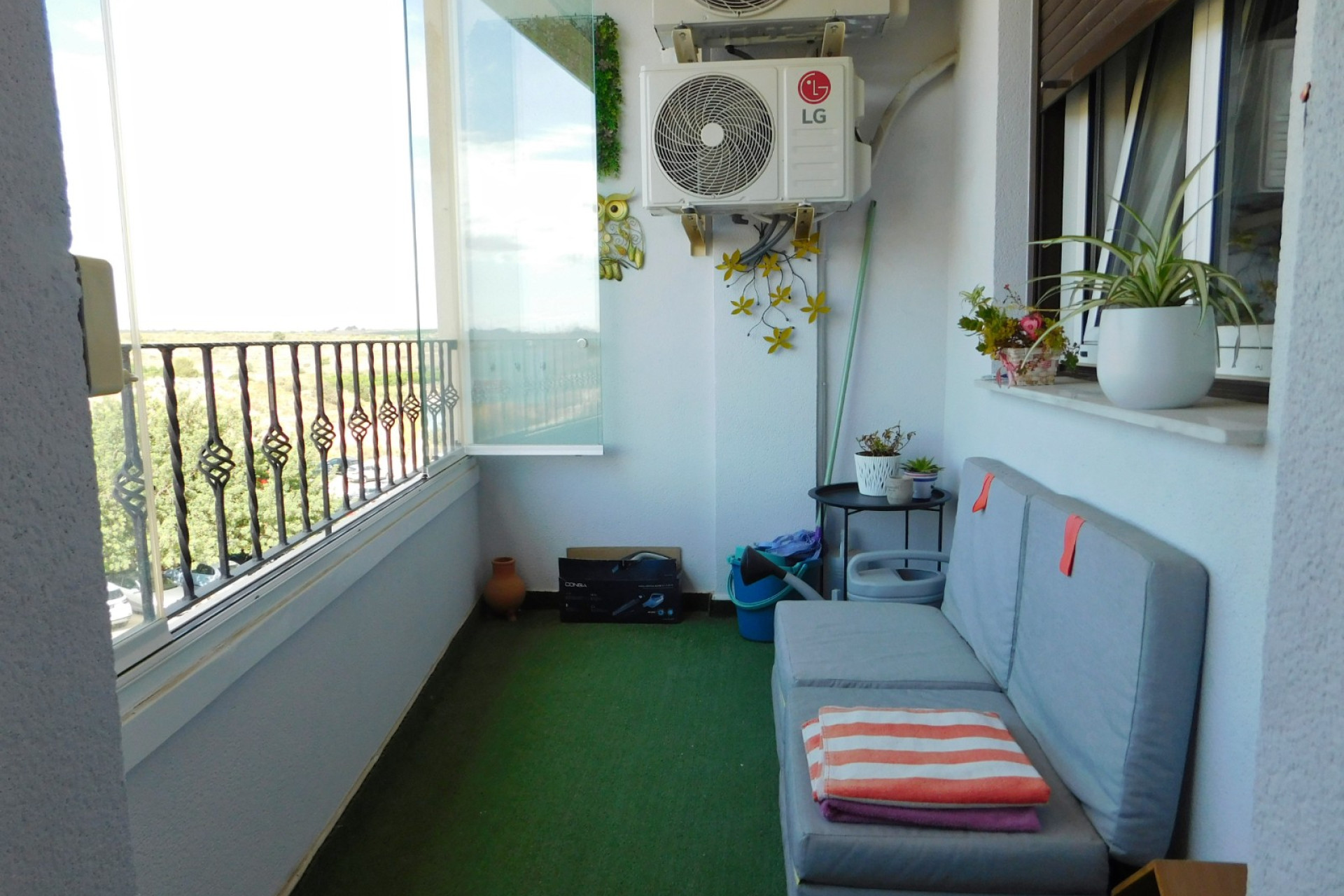 Resale - Apartment / Flat - San Miguel de Salinas