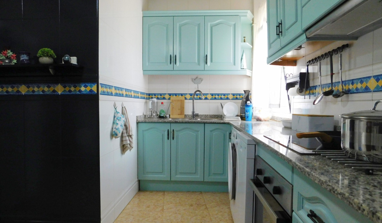 Resale - Apartment / Flat - San Miguel de Salinas