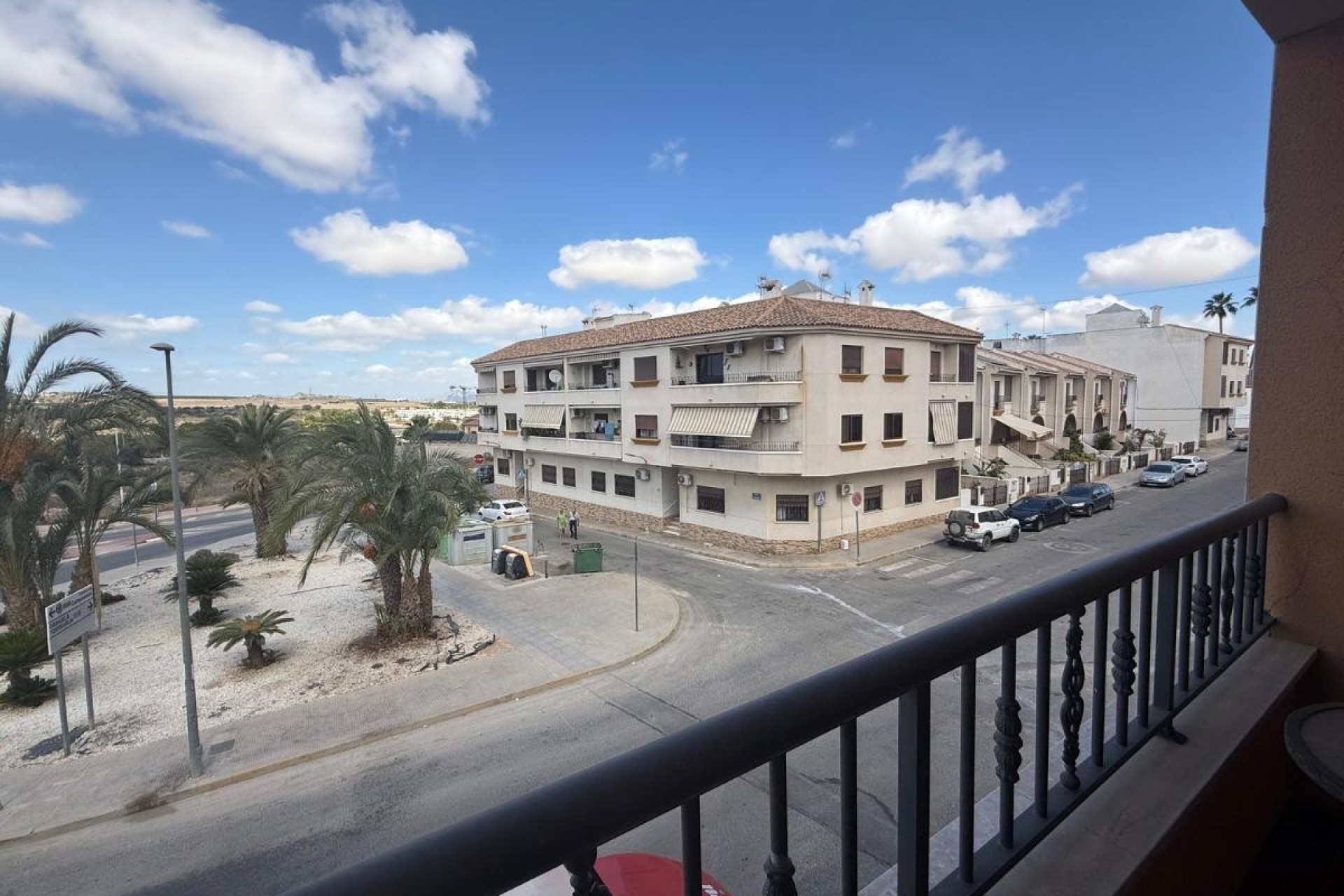 Resale - Apartment / Flat - San Miguel de Salinas