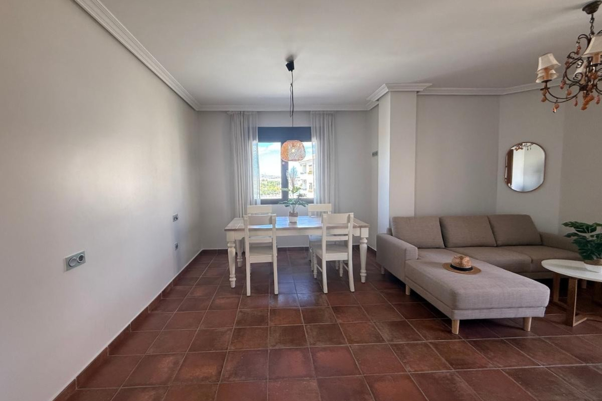 Resale - Apartment / Flat - San Miguel de Salinas