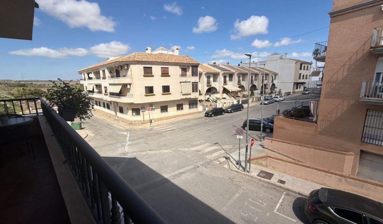 Resale - Apartment / Flat - San Miguel de Salinas