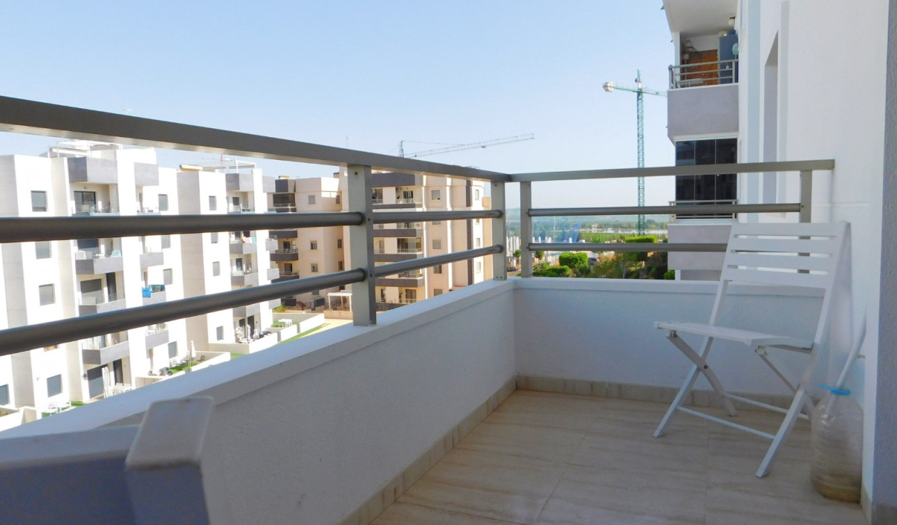 Resale - Apartment / Flat - San Miguel de Salinas