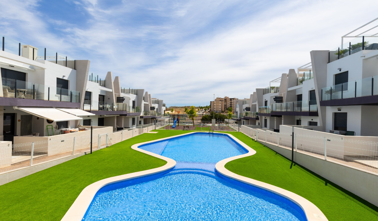 Resale - Apartment / Flat - San Miguel de Salinas