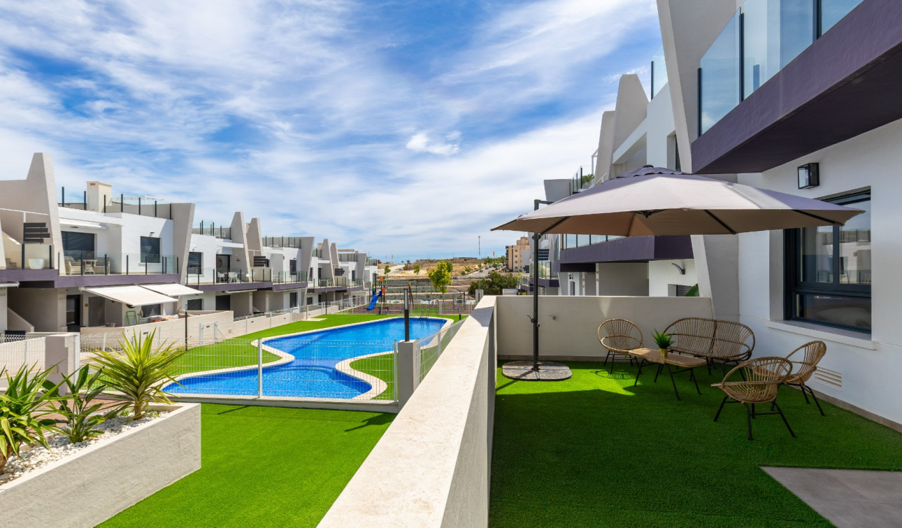 Resale - Apartment / Flat - San Miguel de Salinas