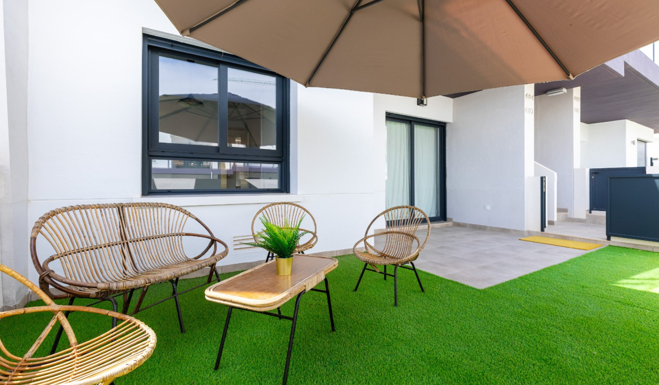 Resale - Apartment / Flat - San Miguel de Salinas