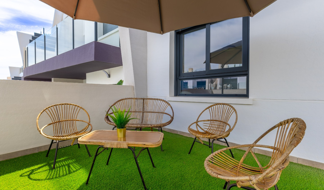 Resale - Apartment / Flat - San Miguel de Salinas