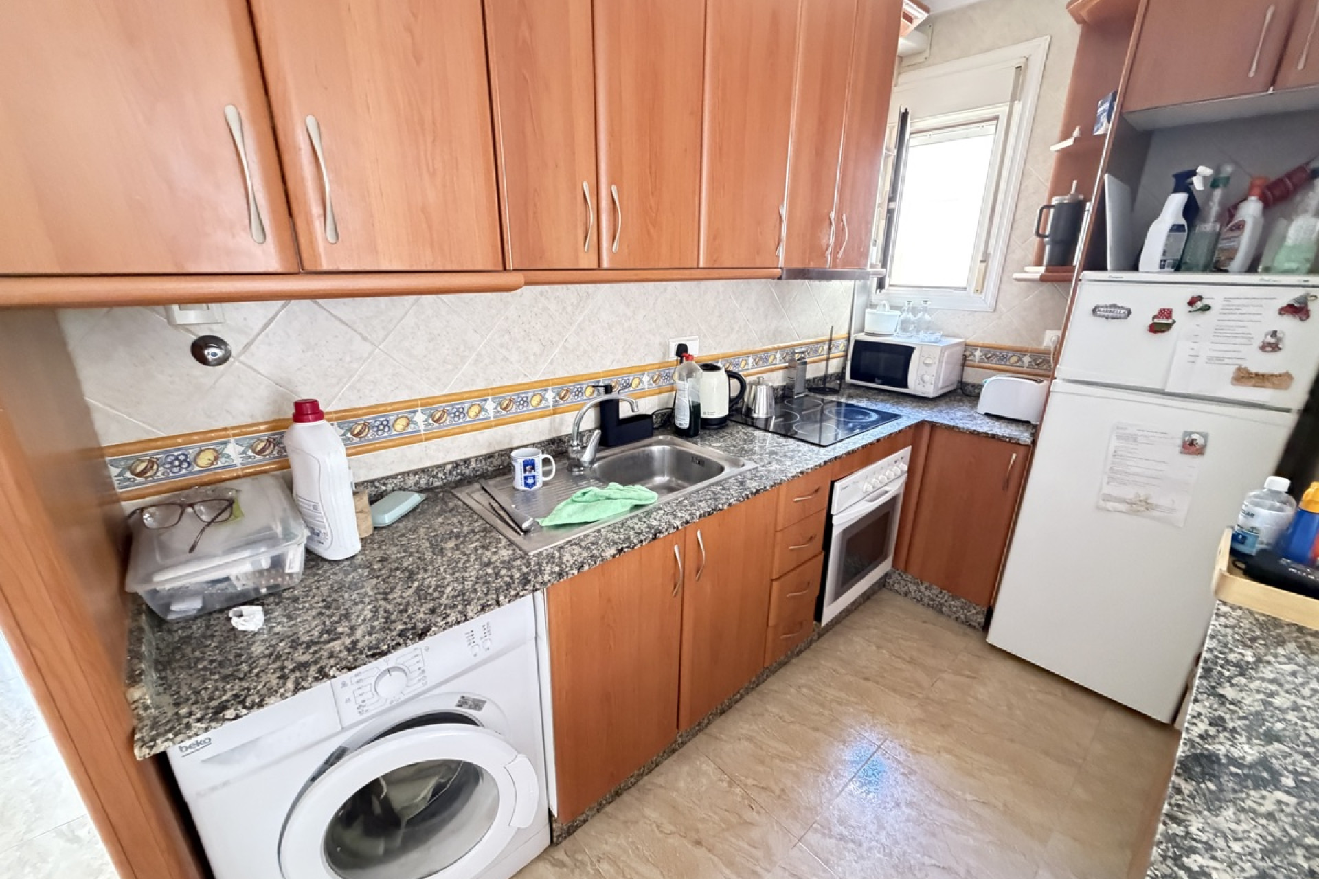 Resale - Apartment / Flat - San Miguel de Salinas