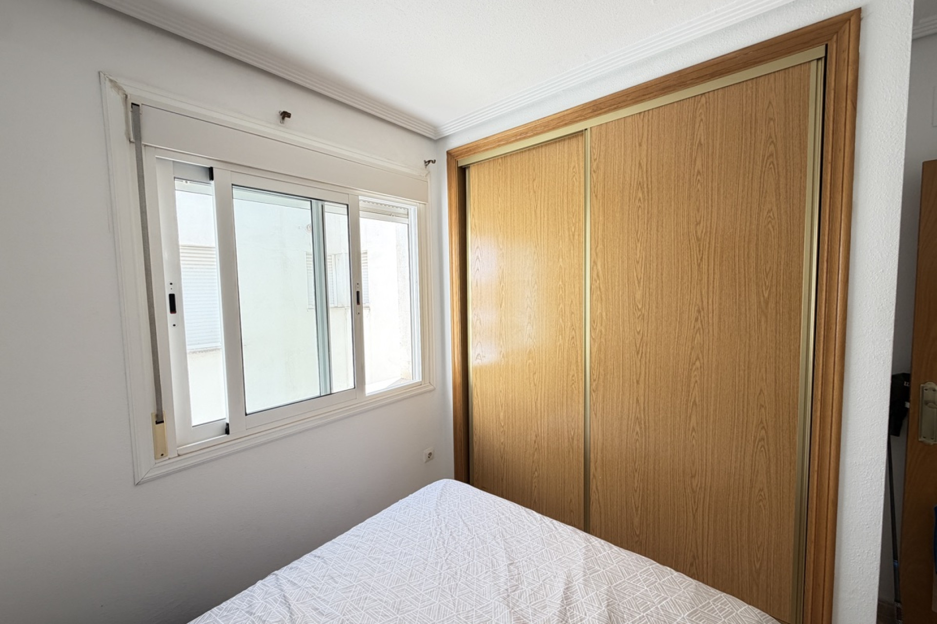 Resale - Apartment / Flat - San Miguel de Salinas