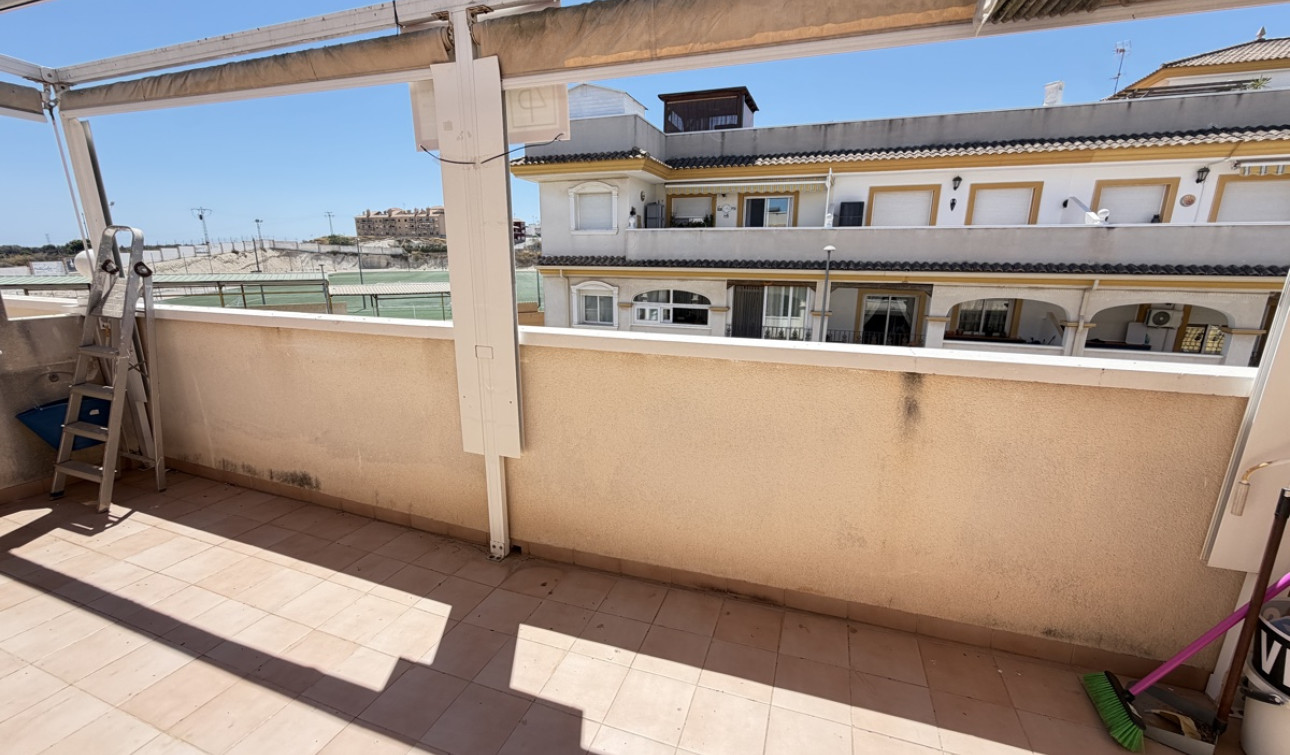 Resale - Apartment / Flat - San Miguel de Salinas