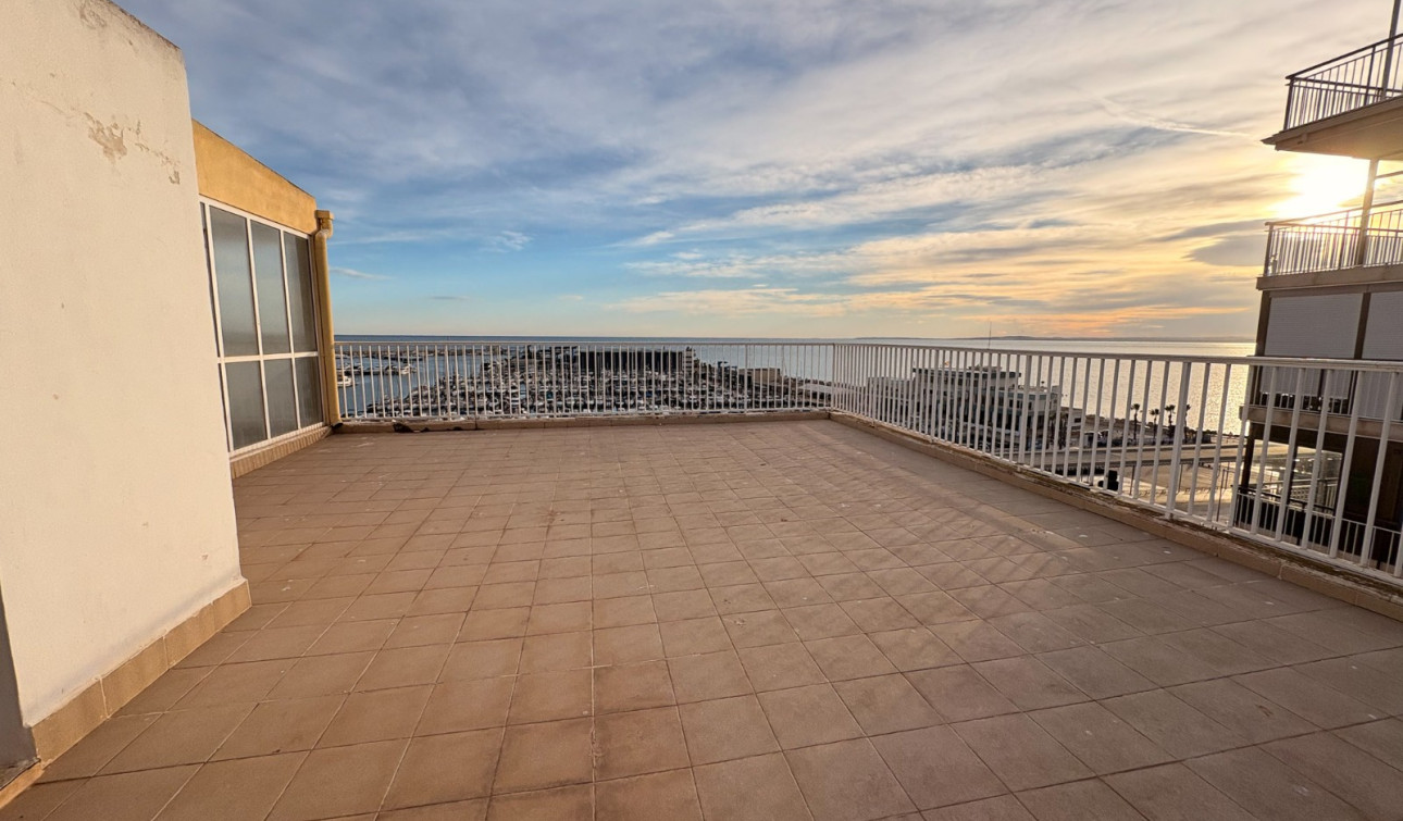 Resale - Apartment / Flat - Santa Pola - Puerto