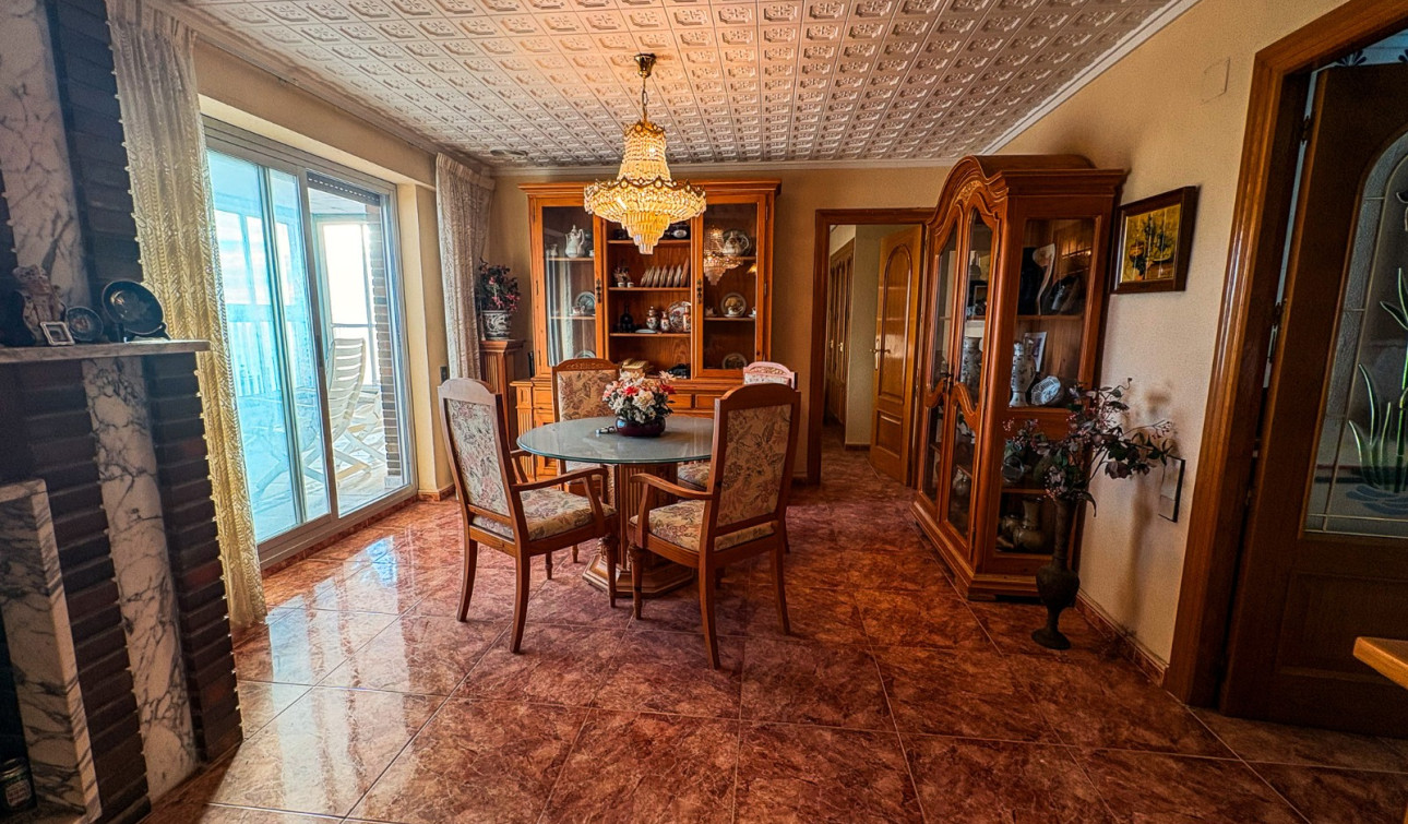 Resale - Apartment / Flat - Santa Pola - Puerto