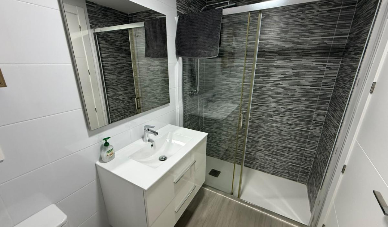 Resale - Apartment / Flat - Torre de la Horadada