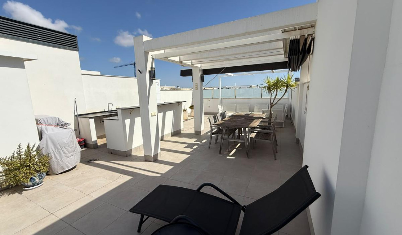 Resale - Apartment / Flat - Torre de la Horadada