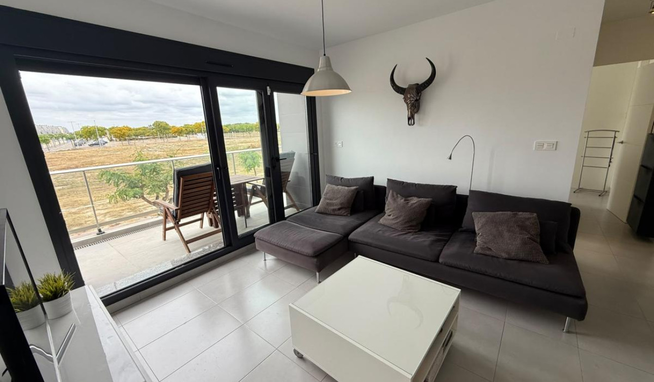 Resale - Apartment / Flat - Torre de la Horadada