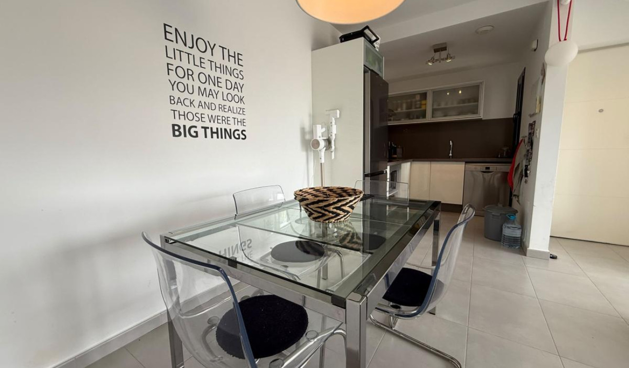 Resale - Apartment / Flat - Torre de la Horadada