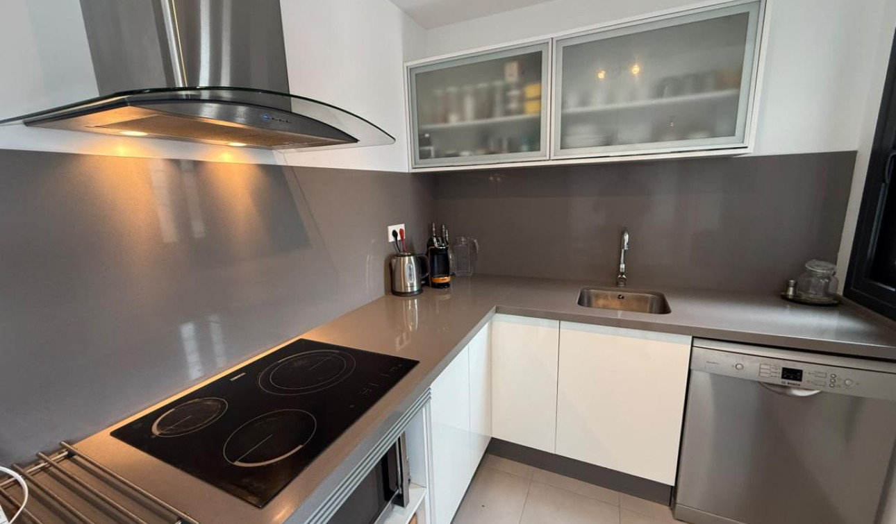 Resale - Apartment / Flat - Torre de la Horadada