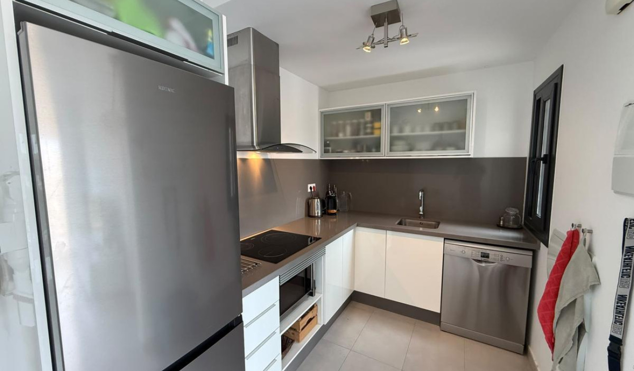 Resale - Apartment / Flat - Torre de la Horadada