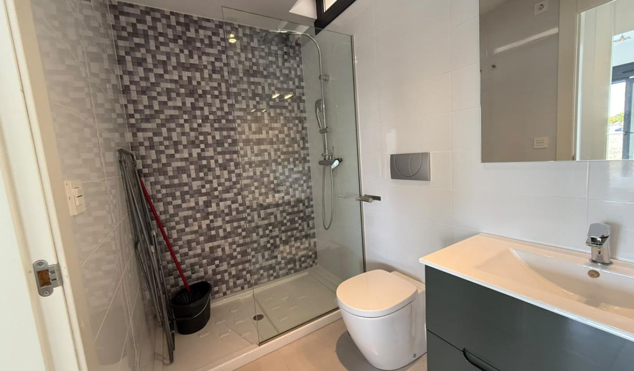 Resale - Apartment / Flat - Torre de la Horadada