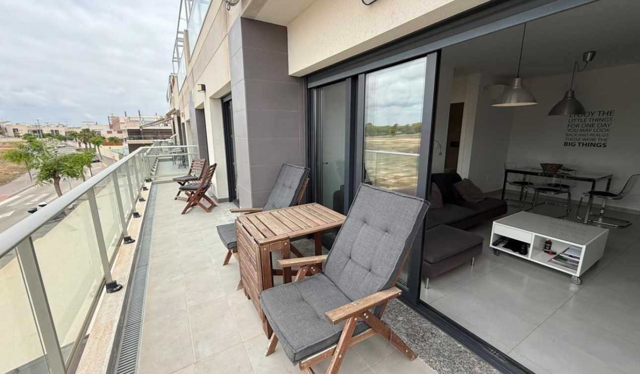 Resale - Apartment / Flat - Torre de la Horadada
