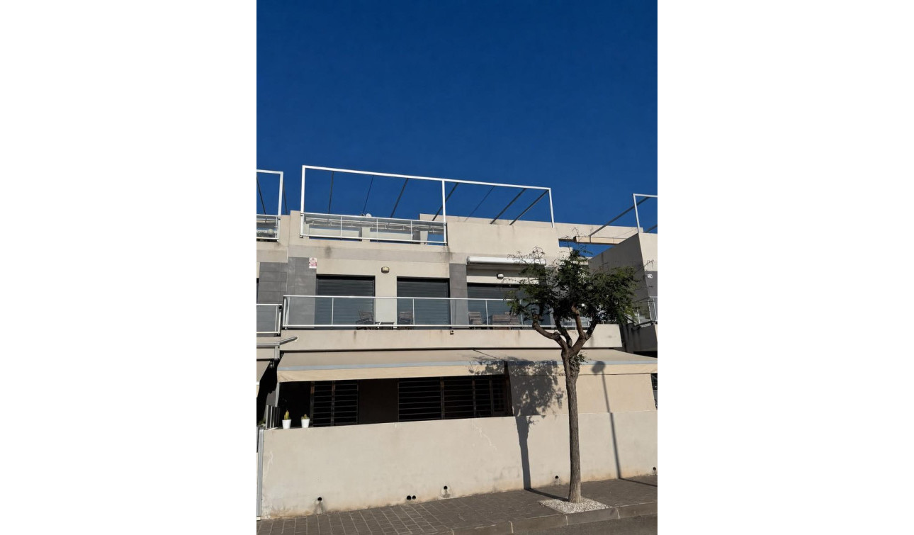 Resale - Apartment / Flat - Torre de la Horadada