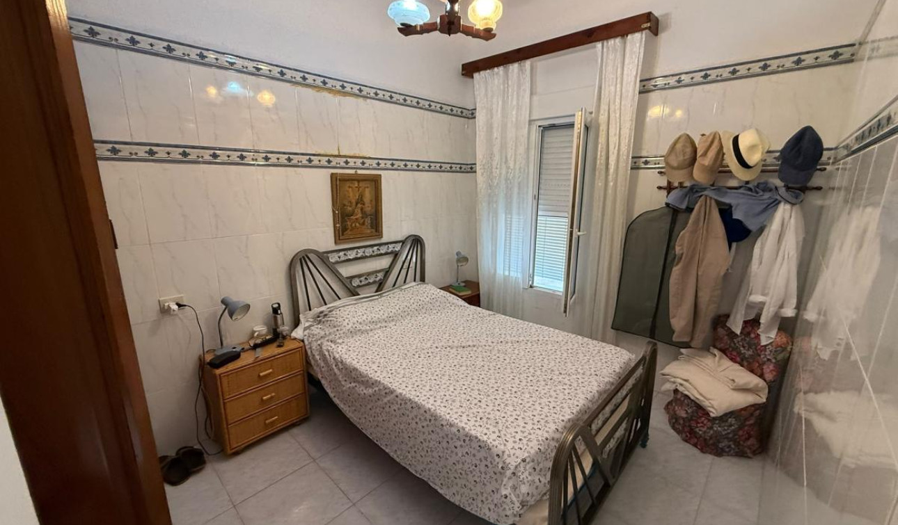 Resale - Apartment / Flat - Torre de la Horadada