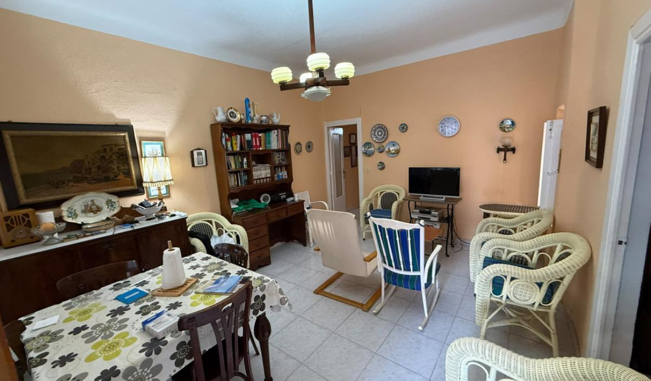 Resale - Apartment / Flat - Torre de la Horadada